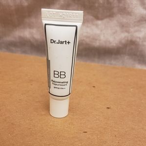 🎉Free Bonus With 25 Purchase!🎉 Dr. Jart BB Cream